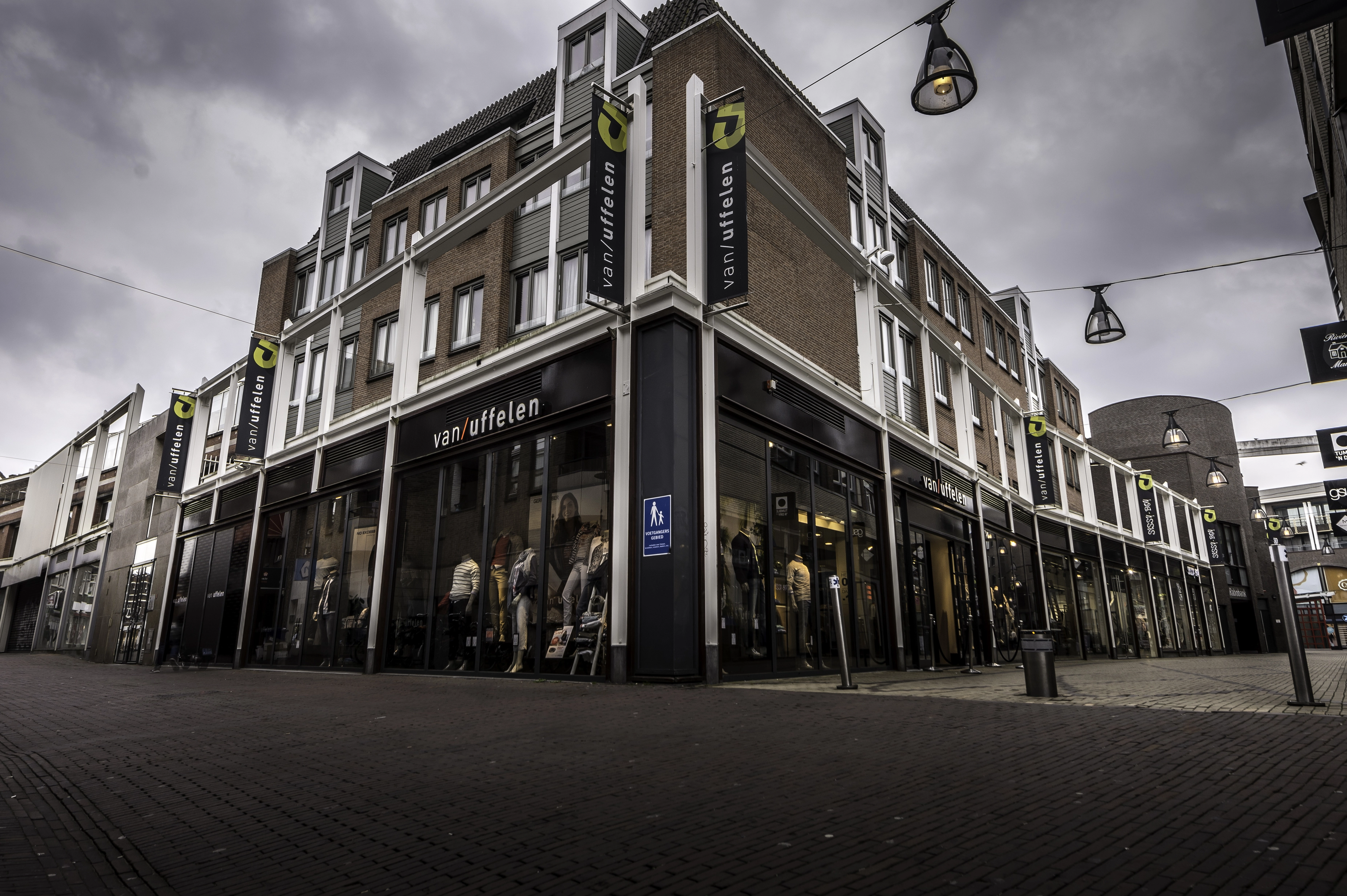 Van Uffelen Amersfoort kledingwinkel voor dames- en herenmode