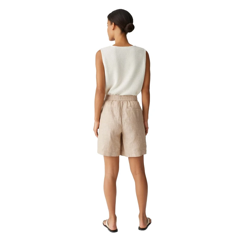 - Opus BEIGE