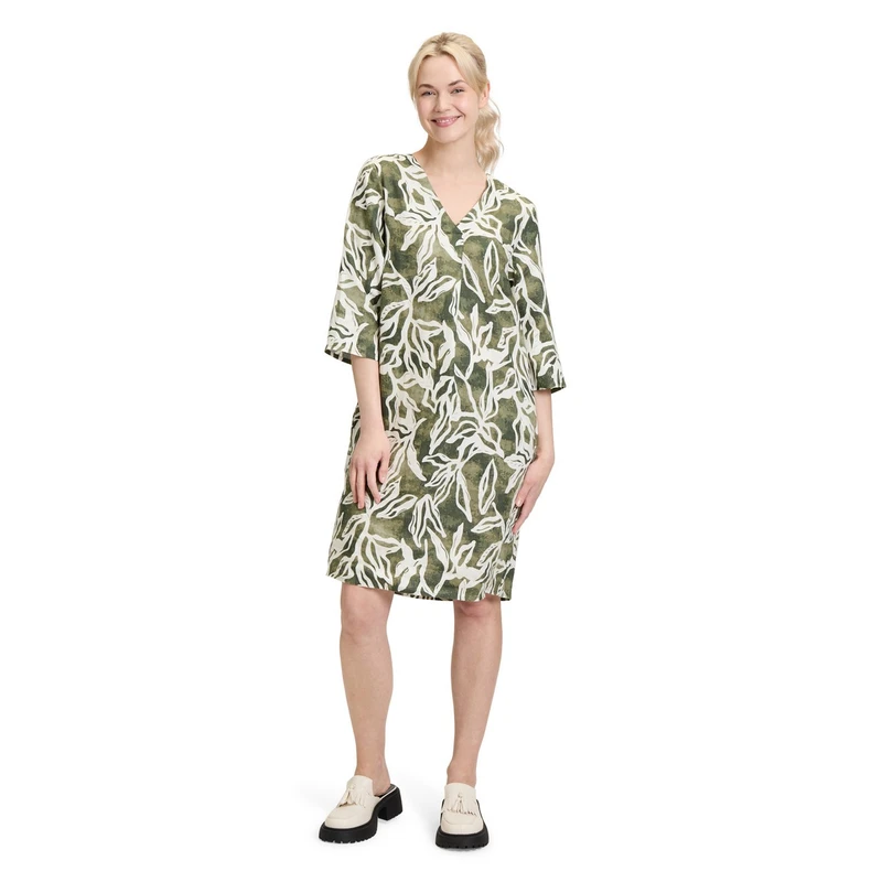 Dames Jurk 18667338 Cartoon OFF-WHITE