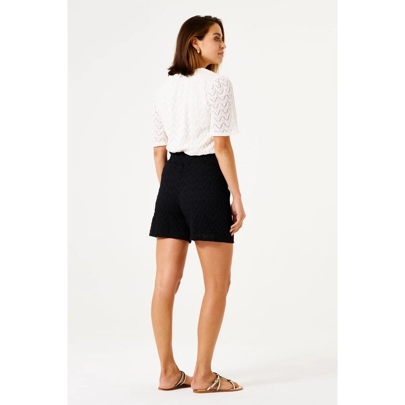 Dames Short D50141 Garcia ZWART