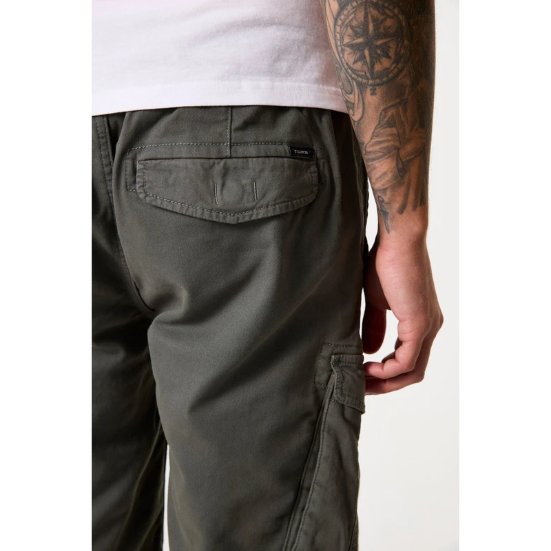 Heren Short D51160 Garcia BRUIN MELE