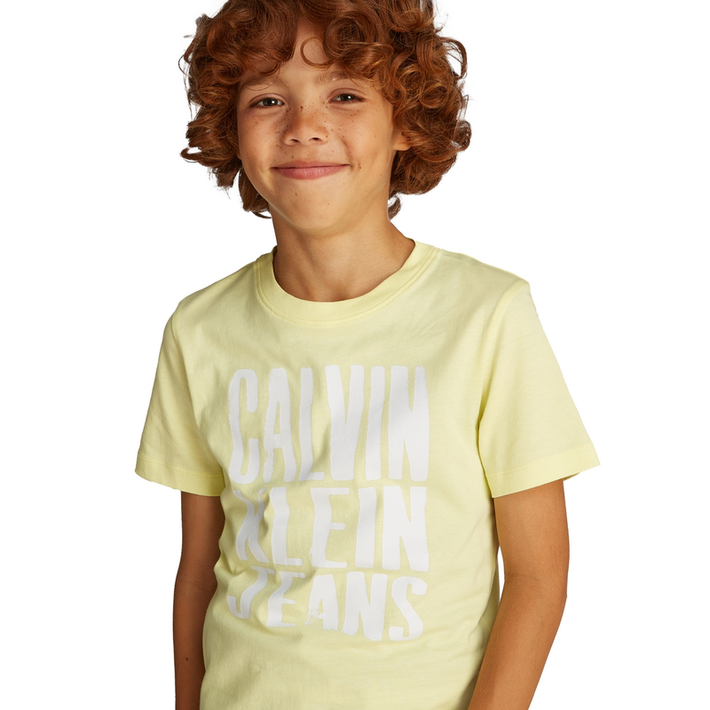 Jongens T-shirt IB0IB02459ZA6 Calvin Klein Jeans GEEL