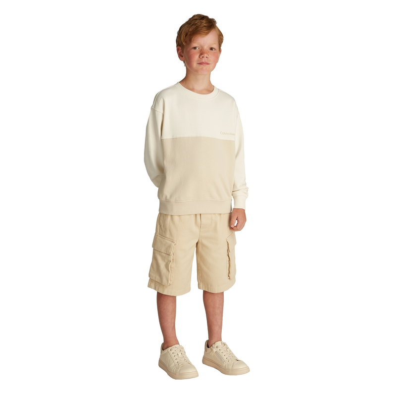 Jongens Trui IB0IB02470YAS Calvin Klein Jeans ECRU