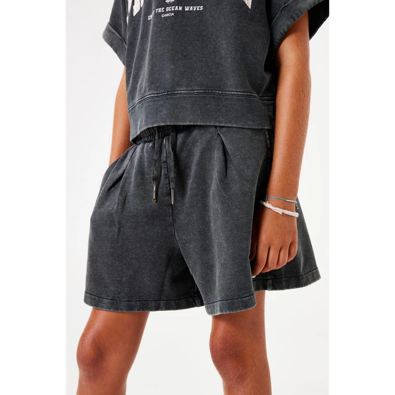 Meisjes Short D52532 Garcia DONKER GRIJS