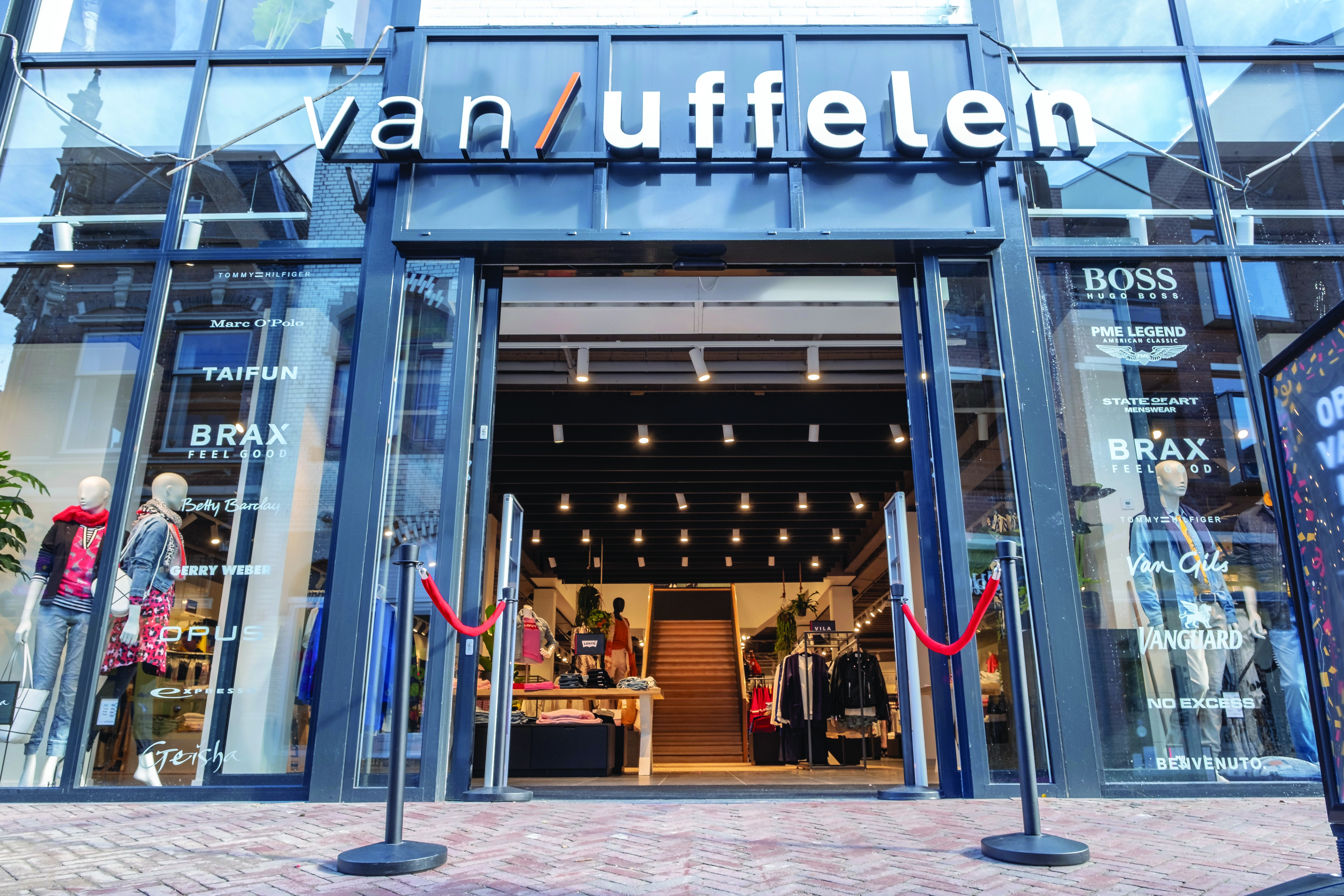 Van Uffelen Apeldoorn kledingwinkel voor dames- en herenmode