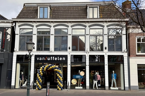 Van Uffelen Heerenveen - heren