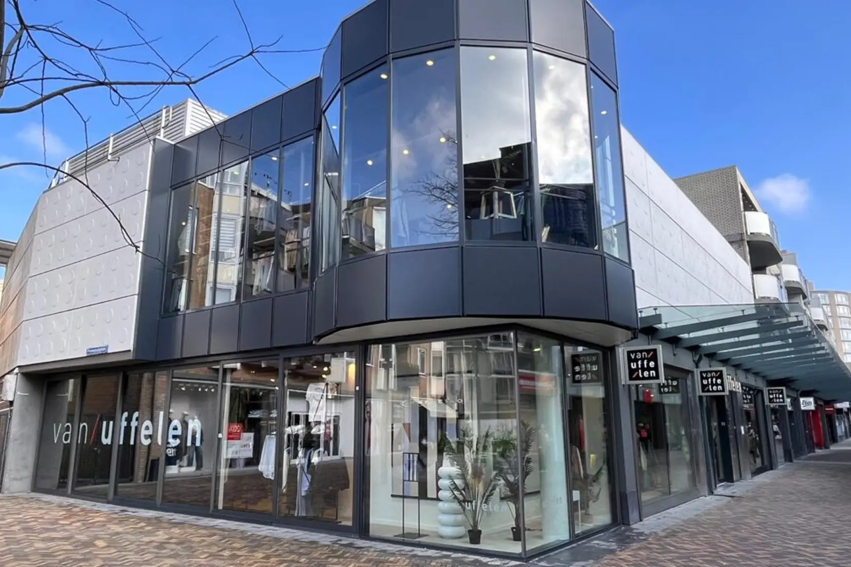 Van Uffelen Zoetermeer Kledingwinkel voor Dames Herenmode