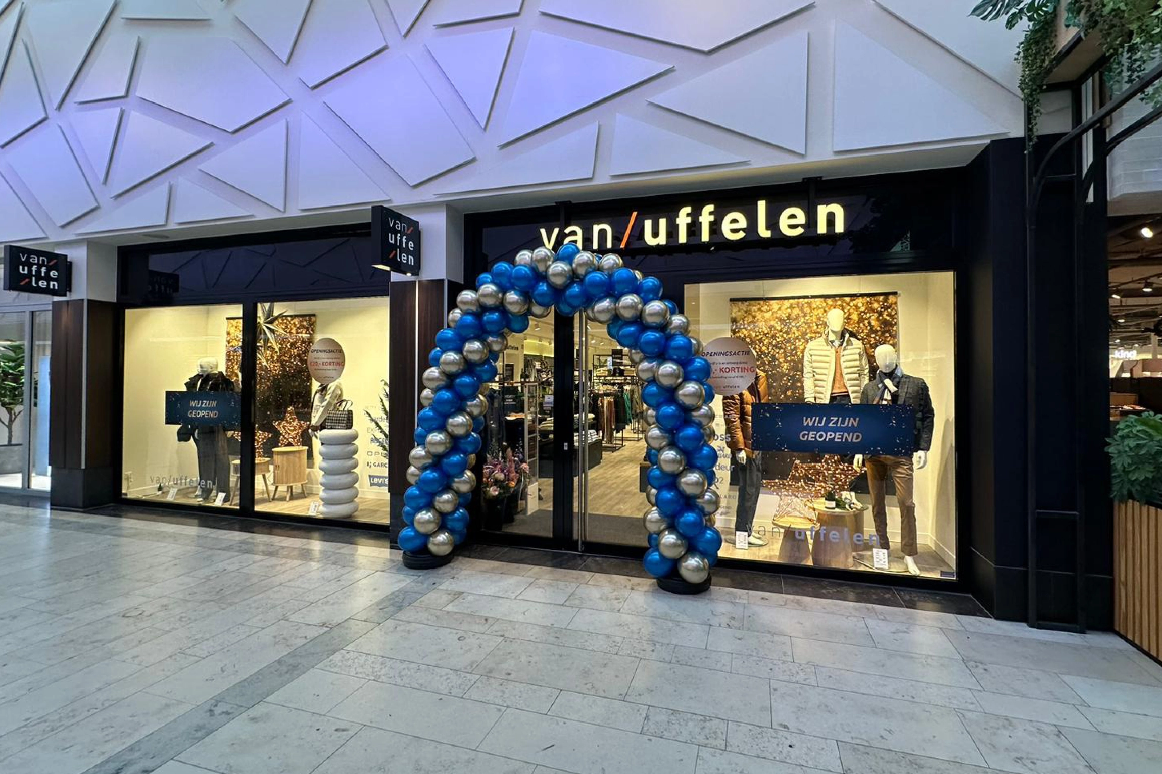 Van Uffelen Capelle a/d IJssel kledingwinkel voor dames- en herenmode